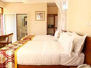Prinias Hotel