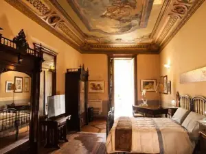 Palazzo Melluso Luxury Suite