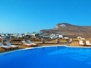 Aspalathras White Hotel