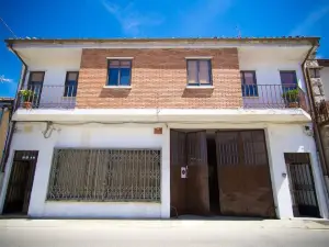 3 Bedrooms Villa with Private Pool Furnished Terrace and Wifi at Vitigudino