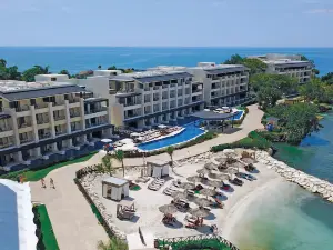 Adults Only, Hideaway at Royalton Negril Resort