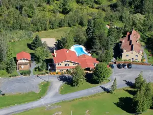 Le Montagnard – Auberge/Hôtel & chalets