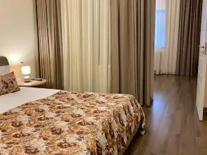 Kera Rooms