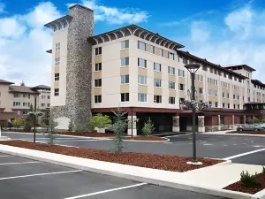 Seven Feathers Casino Resort