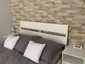 Mandi Apartman
