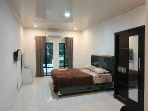 Jajapin Hotel Putri Sari