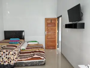 Cahaya Kos Putri