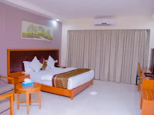 Hotel Platinum