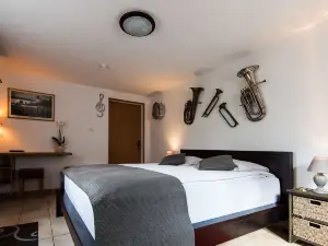 Rêves Gourmands, Hôtellerie & Gastronomie