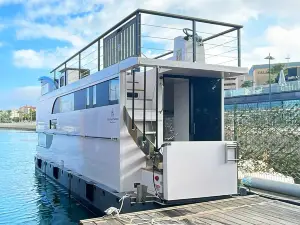 Boat Haus Mediterranean Experience Alcaidesa  la Linea