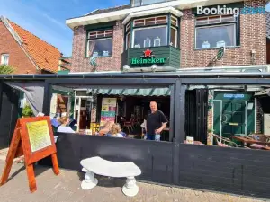 Reiderland Appartementen Centrum Bad Nieuweschans 50 Meter Supermarkt