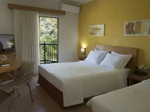 Oscar Inn Eco Resort