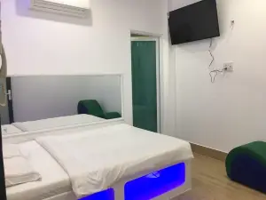 마이 뚜언 롱 쭝 호텔