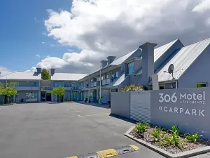 306 Motel Apartments