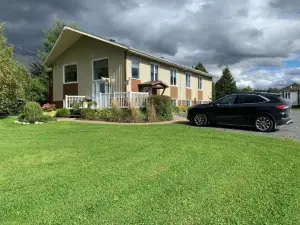 Aux Quatre Vents 3,5 Logement Intime et privé