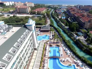 Luna Blanca Resort & Spa