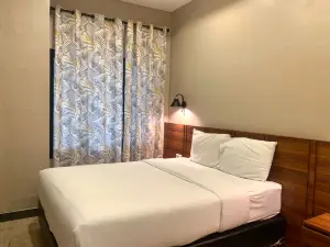 Merlion Hotel