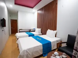 Hướng Dương Hotel - Yên Xá, HN - by Bay Luxury