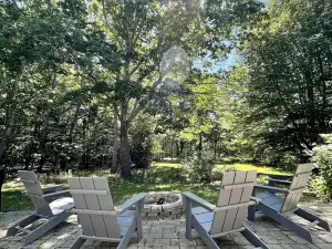Sunny, Modern Family Retreat