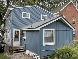 Chautauqua lakefront cottage🐠GREAT LOCATION 🐠Pet friendly