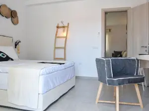Angelos Boutique Suites