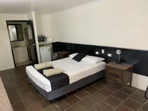 Longreach Most Central Motel
