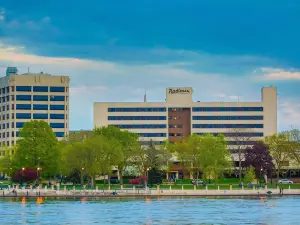 拉克羅斯麗筠酒店