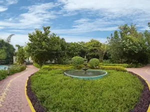 Aacorn Hideaway Resort & Spa