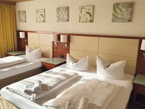 Hotel Avenue Altenfurt