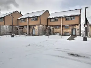 คอนโดติดลานสกีเบิร์กเมาน์เทนพร้อมเตาผิง!