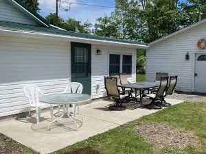 Spacious 4-bedroom house with 3 patios at Indian Lake. Enjoy your stay!