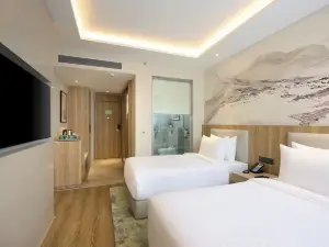 Riviera Sarovar Portico Pathankot