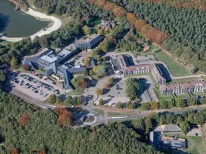 โรงแรมฟาน เดอร์ วอล์ก กิลเซ - ทิลเบิร์ก