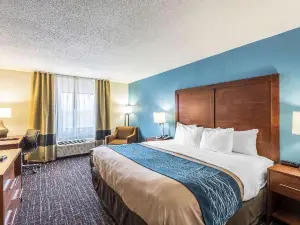 Comfort Inn & Suites Lees Summit - Kansas City