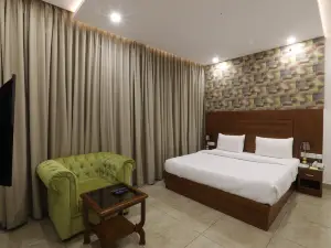 Grand Hotel Nawanshahr