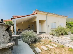Ante - 30 m from Beach - H