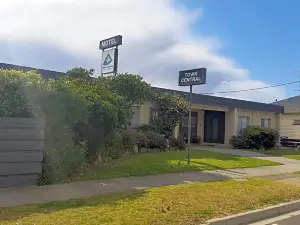 Town Central Motel