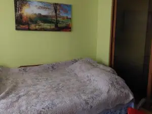 Fely Room