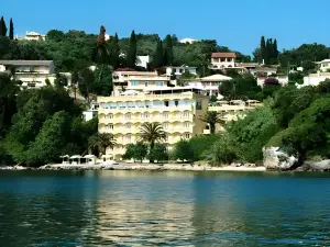 Pontikonisi Hotel & Suites