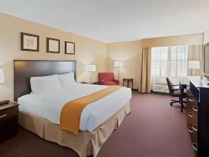 Holiday Inn Express & Suites Ashtabula-Geneva