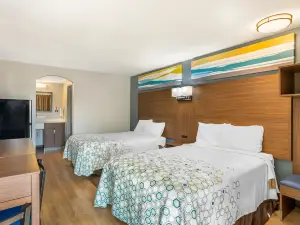 ホームタウン スタジオズ バイ レッド ルーフ ランカスター