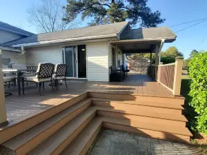 Vacation or Temporary Stay 35 min to Charleston Airport.