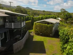 Hana Bay View 3 BR/2 BA house sleeps 6 comfortably with 2 patios.