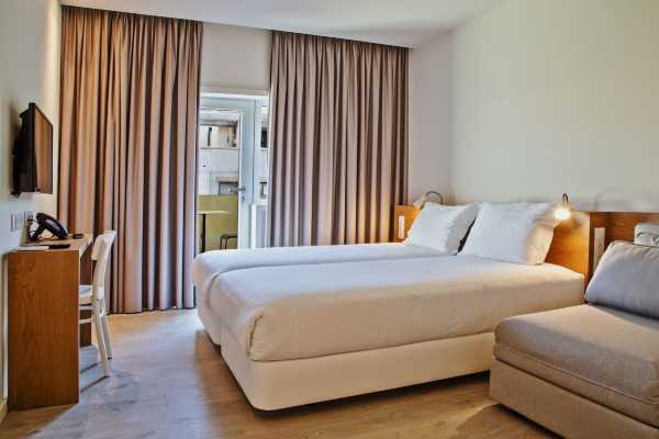 Hotel Spot Family Suites Promo Code