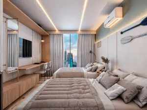 Setai Yacht Beira Mar
