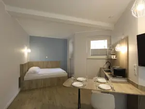 Apartamenty Przy Bulwarze Łazienna Premier by Rentoom