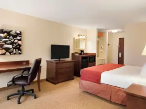 Country Inn & Suites by Radisson, Cedar Rapids Airport, IA