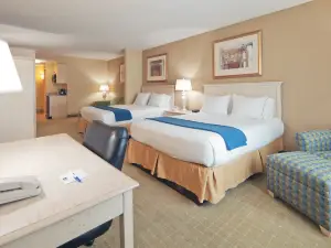 Holiday Inn Express & Suites Memphis Southwind
