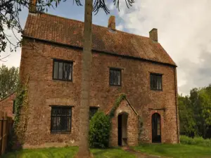 แลงลีย์ อินน์