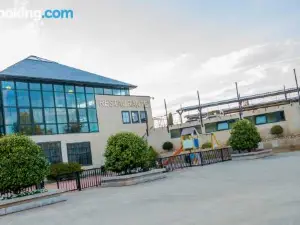 Hotel Meson de Erosa
